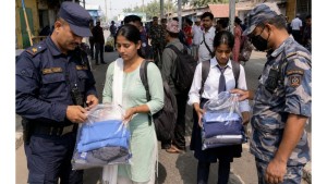 'सीमामा अहोरात्र खटिएका राष्ट्रसेवकको सम्मान गरौं, अफवाह फैलाएर मनोबल नघटाऔं'