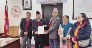 अबिलम्ब राष्ट्रिय सभा अधिवेशन बोलाउन माग