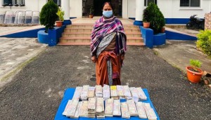 श्रोत नखुलेको झण्डै साढे ४७ लाख नगदसहित एक महिला पक्राउ