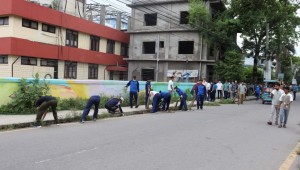 नेपालगन्जस्थित चारबाहिनी रोडसहित गणेशमान चोकको सरसफाइ