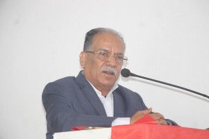 प्रधानमन्त्री ओलीलाई चेतावनी दिंदै प्रचण्डले भने- गिरीबन्धु प्रकरणको बदमासीको पर्दाफास गरेर छोड्छु