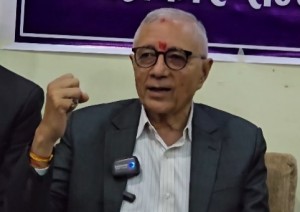 राजतन्त्र फर्किने विश्वास नरहेको शेखर कोइरालाको जिकिर
