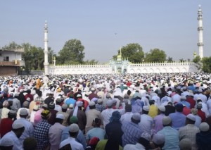 ईदका पर्वका अवसरमा भोलि सार्वजनिक बिदा