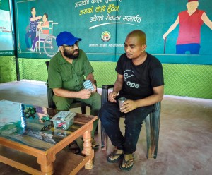 साङ्लो बाधेर राखिएका एक युवाको बर्दियाबाट उद्दार