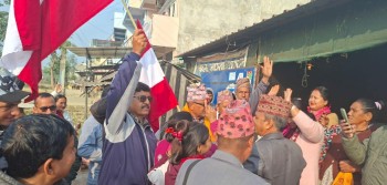 कोहलपुर-३ मा नारायण प्रसाद गौडेलको घरदैलो अभियान, स्थानीयको उत्साहपूर्ण स्वागत