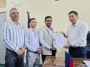 सरकारी विज्ञापन नीतिविरुद्ध पत्रकार महासंघको आन्दोलन, बाँकेबाट प्रधानमन्त्रीलाई ज्ञापनपत्र बुझाइयो