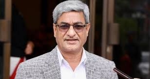 गृहमन्त्री रमेश लेखकले दिए राजीनामा