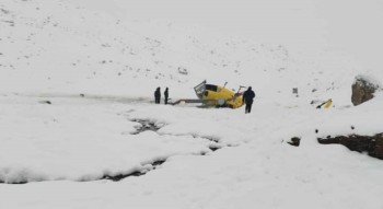 पर्यटकको उद्धारमा गएको हेलिकप्टर सोलुखुम्बुमा दुर्घटना