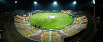 फ्लडलाइटमुनि नेपालमै पहिलोपटक क्रिकेट: एनपीएलको दोस्रो संस्करण आजदेखि