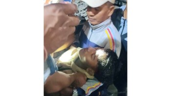 सेती खोंचमा हामफालेका युवकको सशस्त्र प्रहरीद्वारा सकुशल उद्धार