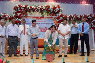 स्वास्थ्यपेज डटकम सातौं वर्षमा, अग्रज चिकित्सक किदवाई सम्मानित