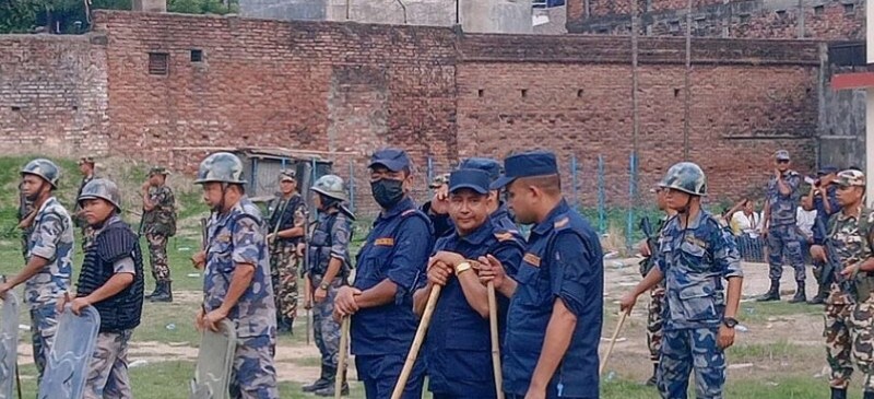 मतदान केन्द्रमा आजदेखि कर्मचारी र सुरक्षाकर्मी खटिँदै