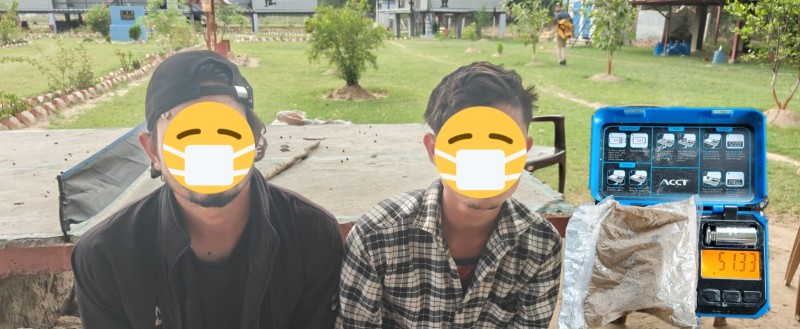 डुडुवाबाट ५० ग्राम बढी ब्राउन सुगर र मोटरसाइकलसहित दुई युवक पक्राउ