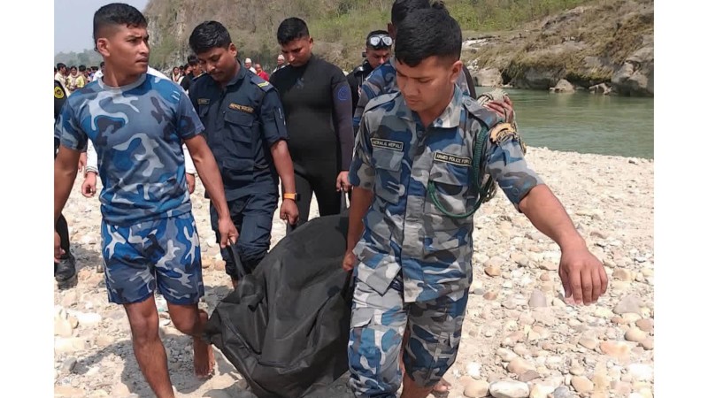 खोलामा बेपत्ता भएका युवकको शवलाई फेला पार्‍यो सशस्त्र प्रहरीले