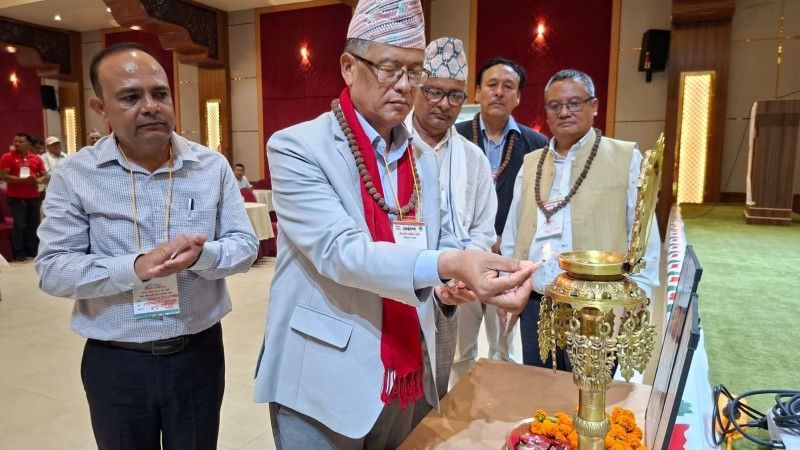 काँग्रेसको तल्लो तहमा पार्टीको सिद्धान्तबारे बहस गर्न सक्ने क्षमता जगाउन आवश्यक छ: उपसभापति गुरुङ