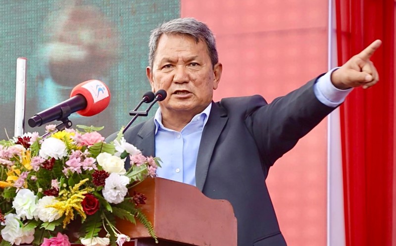 जेन-जी युवाले गरे सञ्चारमन्त्रीको घरमा आगजनी,प्रहरी प्रभागमा समेत आगजनी