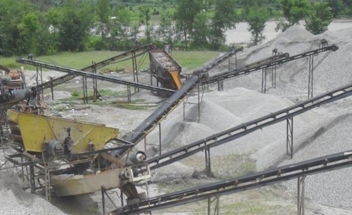 क्रसर उद्योग सञ्चालनमा रोक लगाइयो