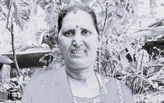 आमाको स्मृतिमा पत्रकार वीरेन्द्र र निशुले ३ लाखको 'विष्णादेवी जैसी स्मृतिकोष’ स्थापना गर्दै