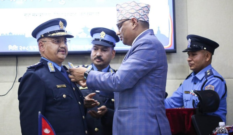 आईजीपी थापाले पाए दर्ज्यानी चिन्ह