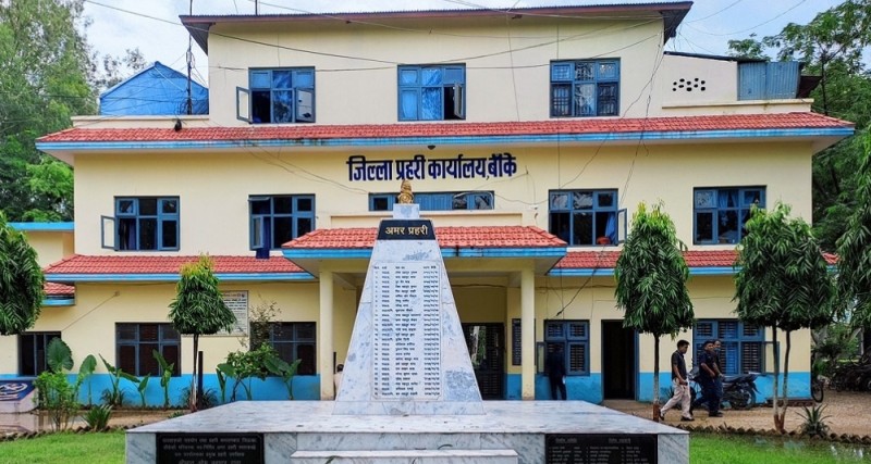 असुली धन्दामा विवादमा आएका बाँकेको इप्रका धामपुरका इन्चार्जसहित सबै प्रहरी तानिए